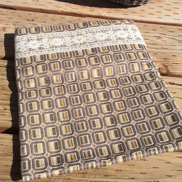 Vintage Made Fold Over Clutch - Picture 2 of 5